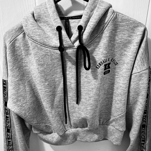 Cropped hoodie - Picture 2 of 3